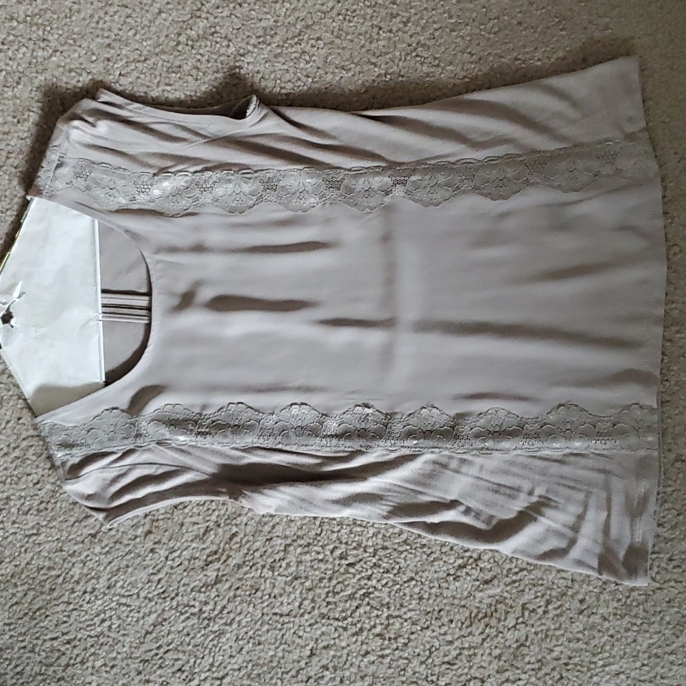 Limited Top
